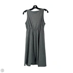 Dress Casual Short By Clothes Mentor In Grey, Size: L