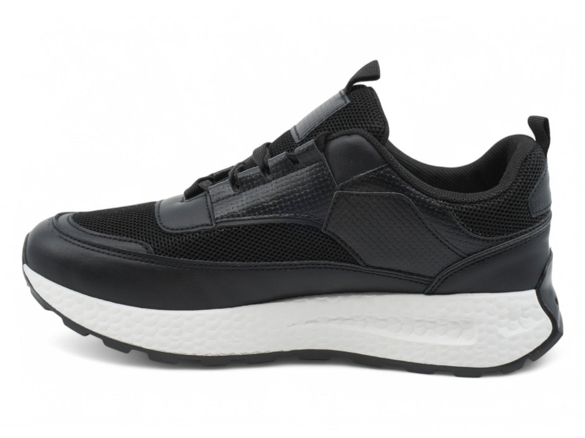 Women`s Black Mesh Sporty Sneaker